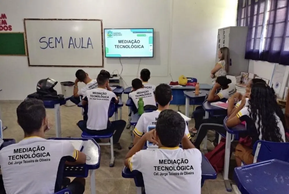Sem previsão: Quase 7 mil alunos da Mediação Tecnológica estão semvideo - aulas há quase 15 dias em Rondônia
