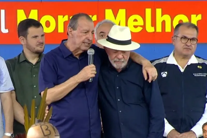 Lula anuncia pacote bilionário para o Amazonas e Omar Aziz dispara crítica a antigos governos
